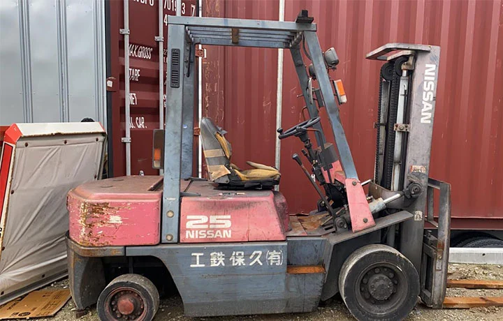 フォークリフト NISSAN PJ02